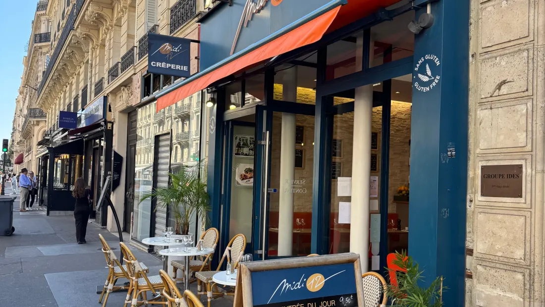 Restaurant in Midi 12 in Paris