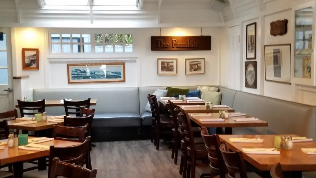 Restaurant in The Cottage La Jolla in San Diego