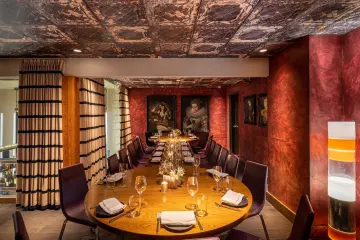 Restaurant in Juniper and Ivy in San Diego