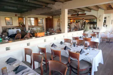 Restaurant in 94th Aero Squadron Restaurant in Miami