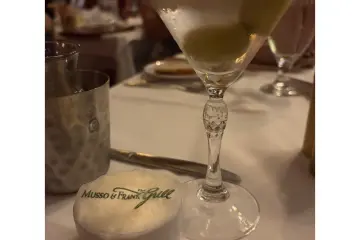 Restaurant in Musso & Frank Grill in Los Angeles