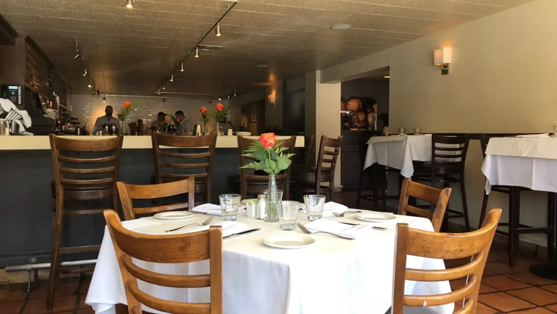 Restaurant in The Cottage La Jolla in San Diego