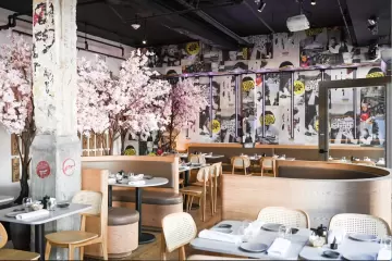 Restaurant in Paperfish Sushi in Miami