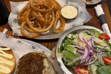 Restaurant in Black Iron Burger in New York