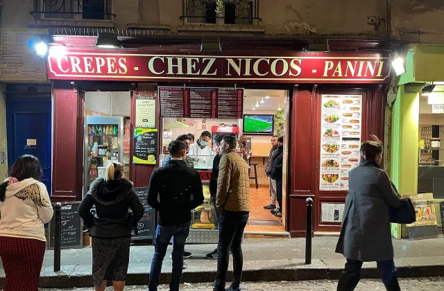 Chez Nicos in Paris