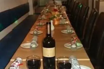 Restaurant in Roe in London