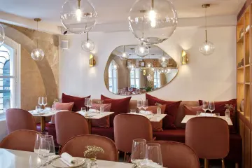 Restaurant in Akabeko Restaurant in Paris