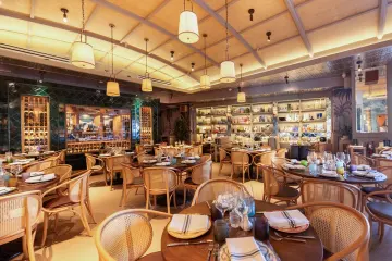 Restaurant in Lucrezia La Jolla in San Diego