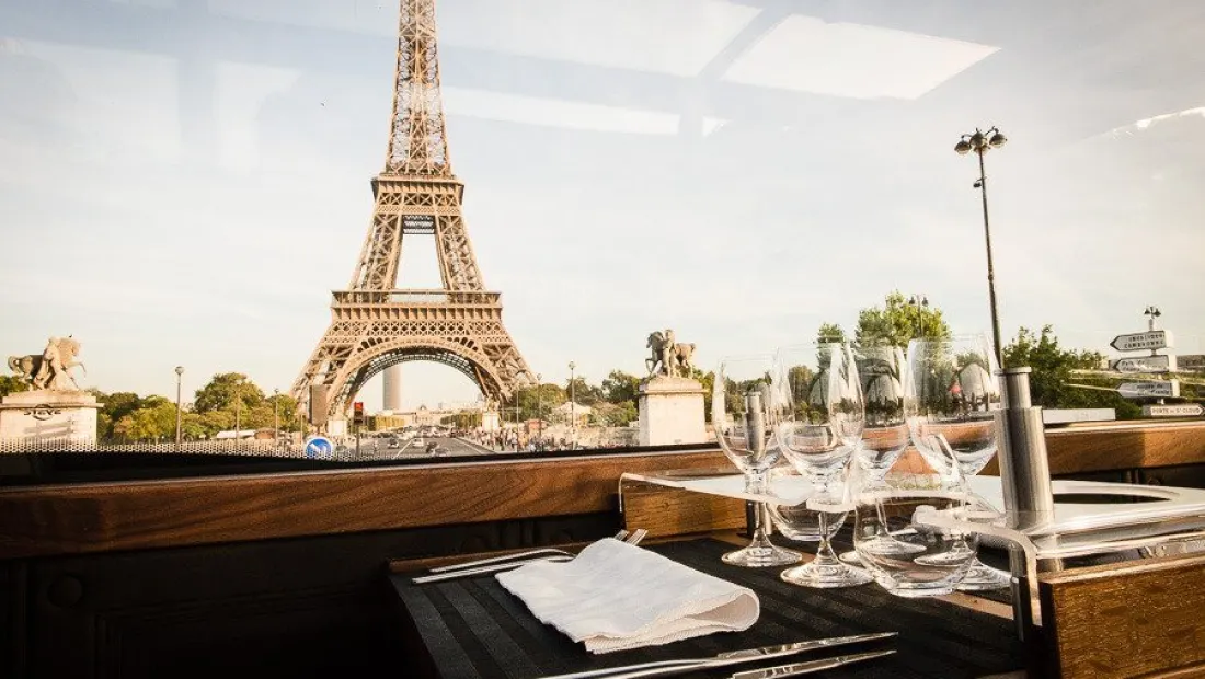 Restaurant in Akabeko Restaurant in Paris