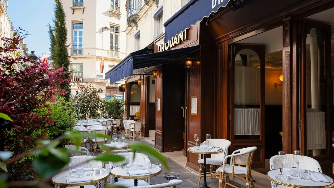 Restaurant in Drouant in Paris