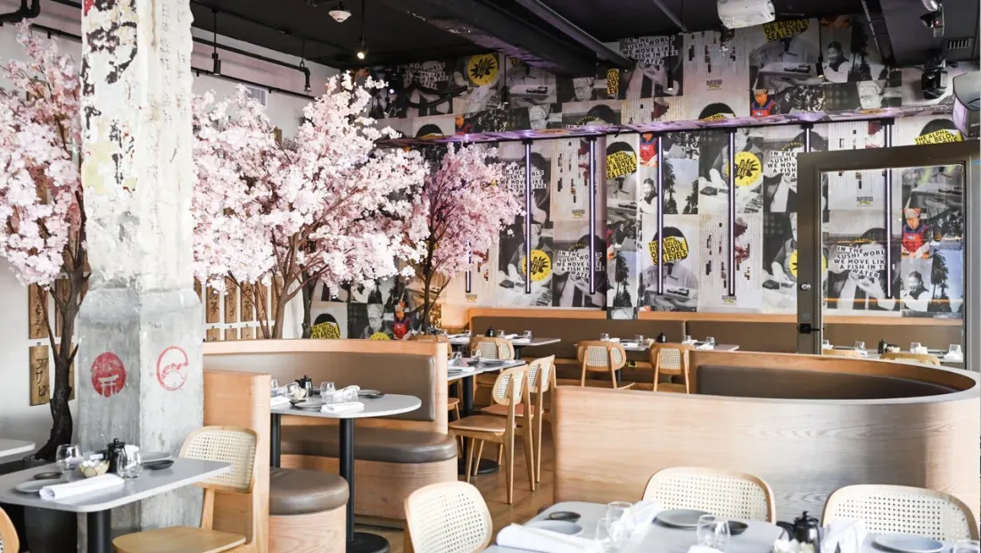 Restaurant in Paperfish Sushi in Miami