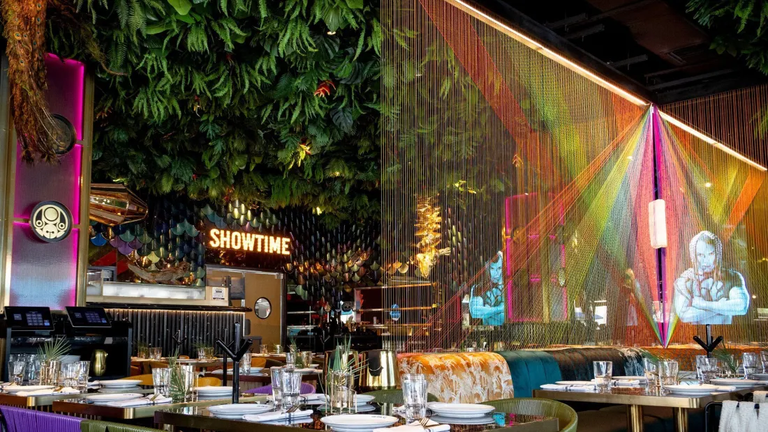 Restaurant in Paperfish Sushi in Miami