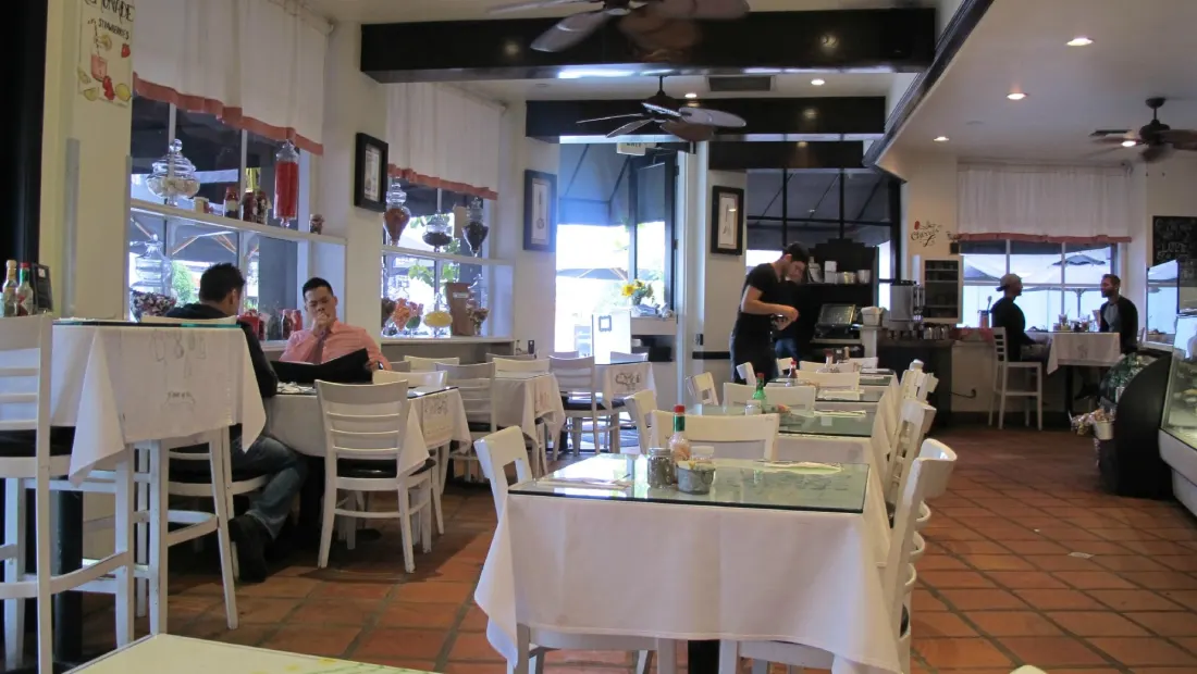 Restaurant in N.10 Restaurant in Los Angeles