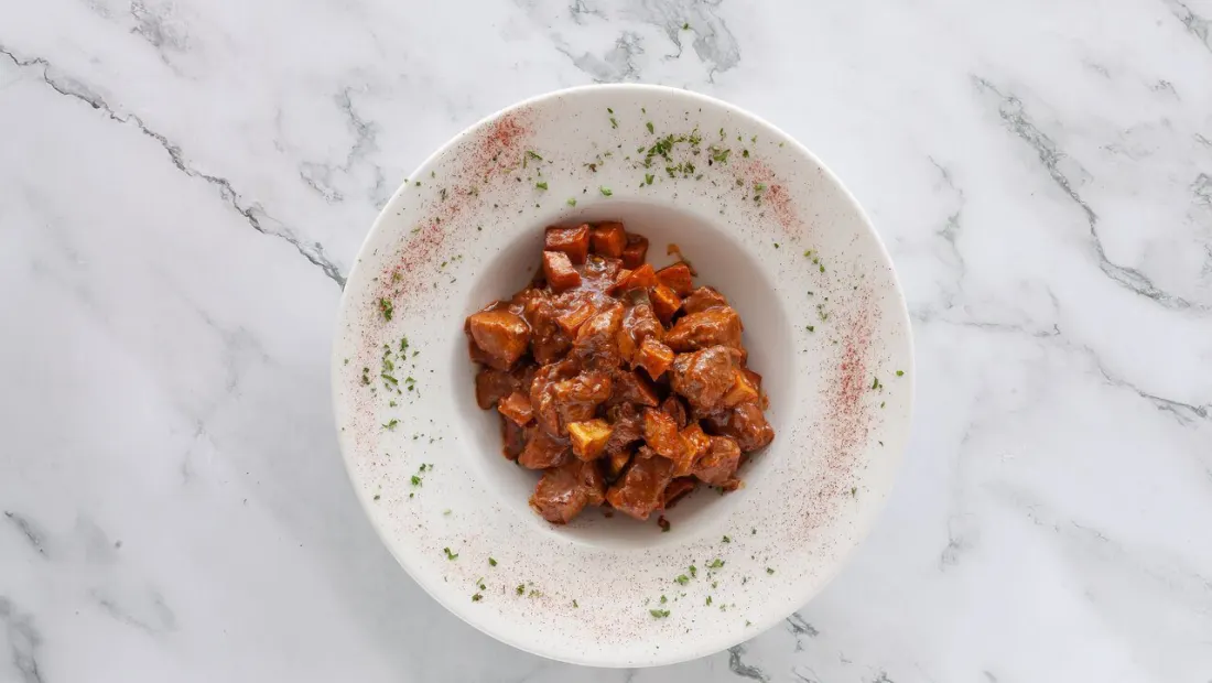 Restaurant in Posto 896 Italian And Hungarian Cuisine in Los Angeles