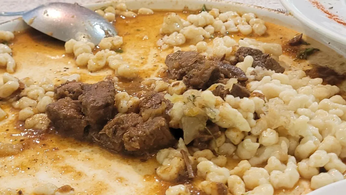 Restaurant in Posto 896 Italian And Hungarian Cuisine in Los Angeles