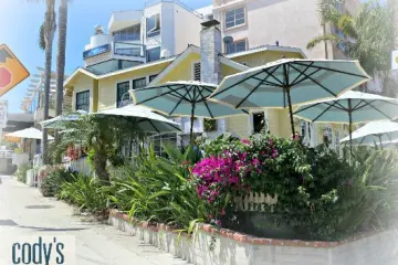 Restaurant in The Cottage La Jolla in San Diego