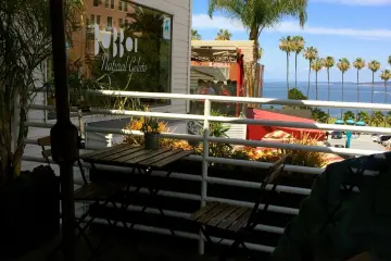 Restaurant in The Cottage La Jolla in San Diego