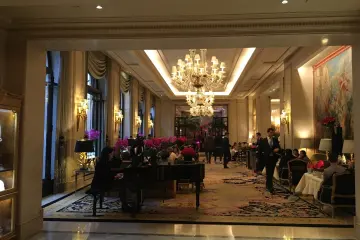 Restaurant in Le Maxan Restaurant in Paris
