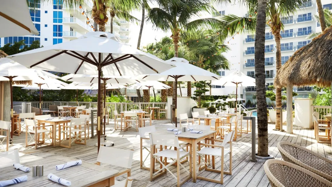 Restaurant in Paperfish Sushi in Miami
