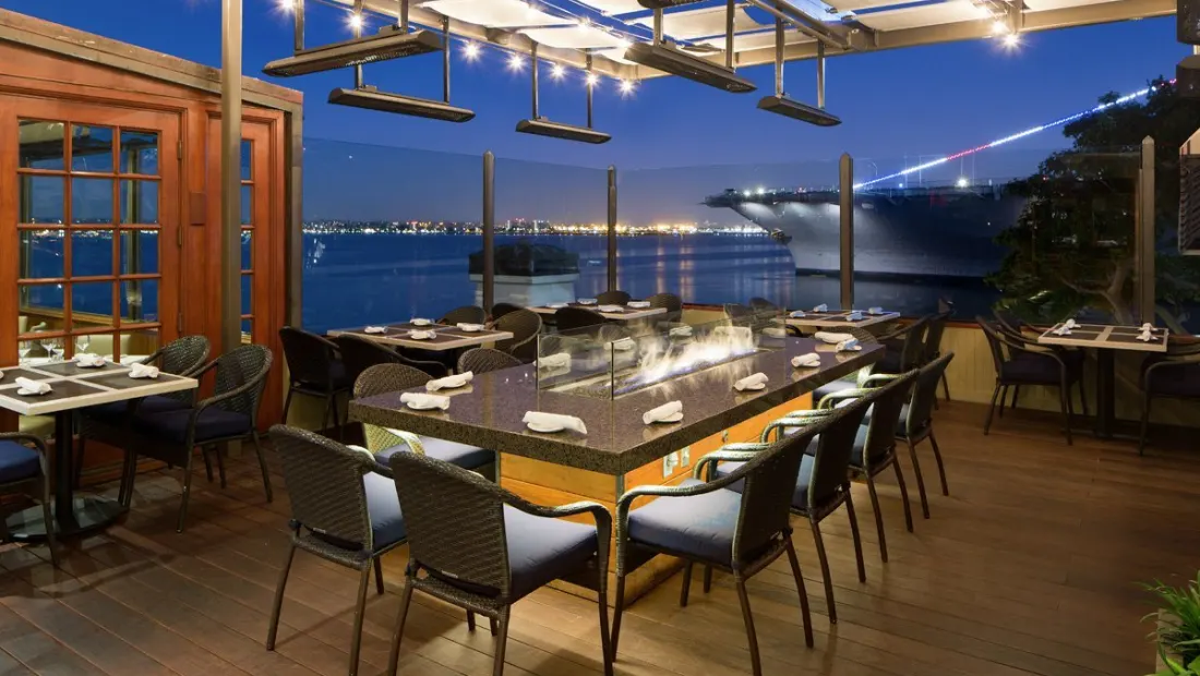 Restaurant in Juniper and Ivy in San Diego