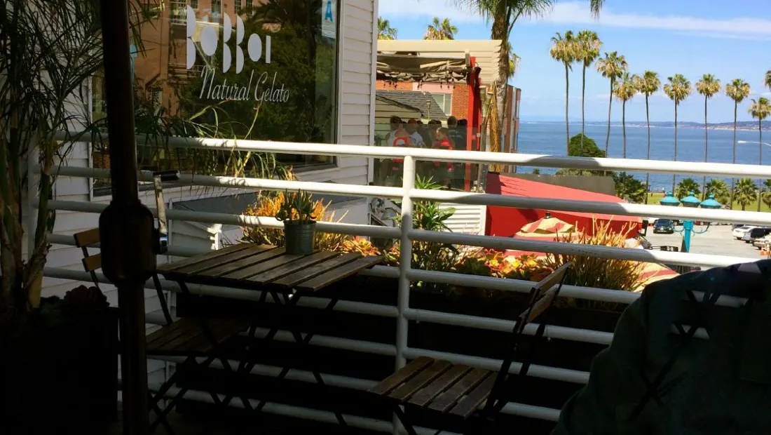 Restaurant in The Cottage La Jolla in San Diego