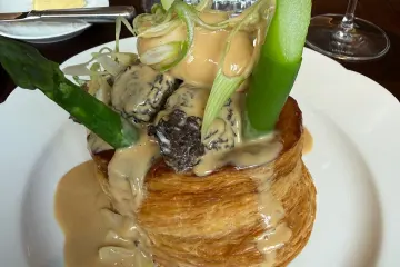Restaurant in Drouant in Paris