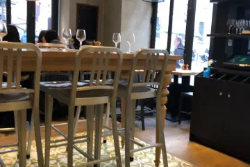 Restaurant in Akabeko Restaurant in Paris