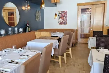 Restaurant in Baltaire Restaurant in Los Angeles