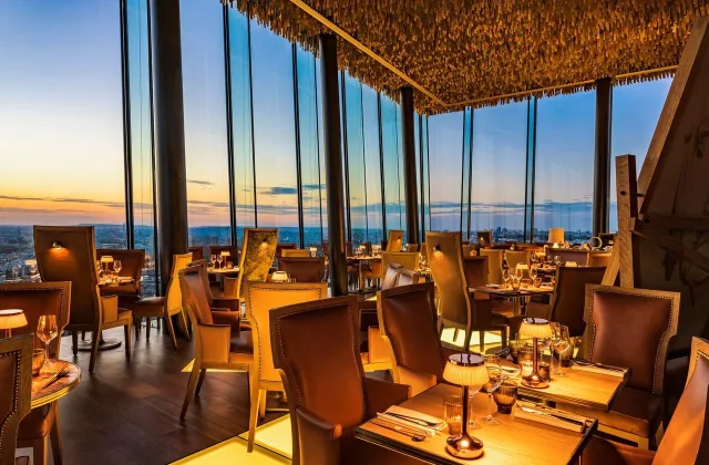 Too Restaurant in Paris