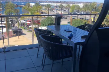 Restaurant in Vistal Restaurant in San Diego