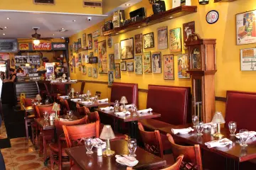 Restaurant in El Cristo Restaurant in Miami