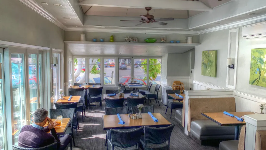 Restaurant in The Cottage La Jolla in San Diego