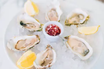 Restaurant in Roe in London