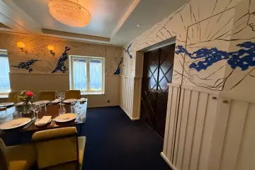 Restaurant in Drouant in Paris