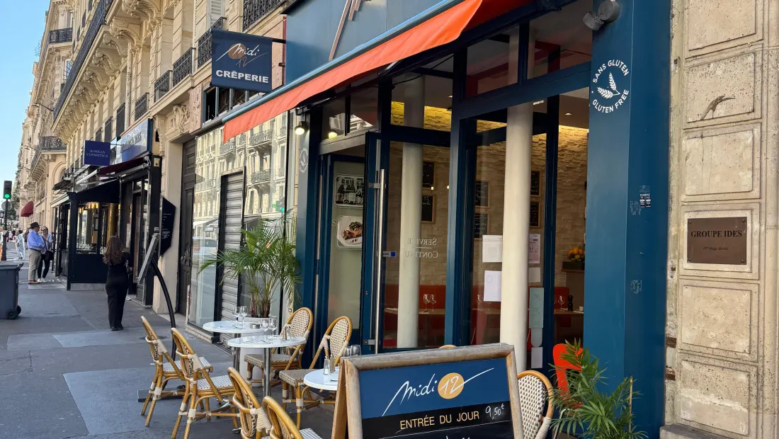 Restaurant in Midi 12 in Paris