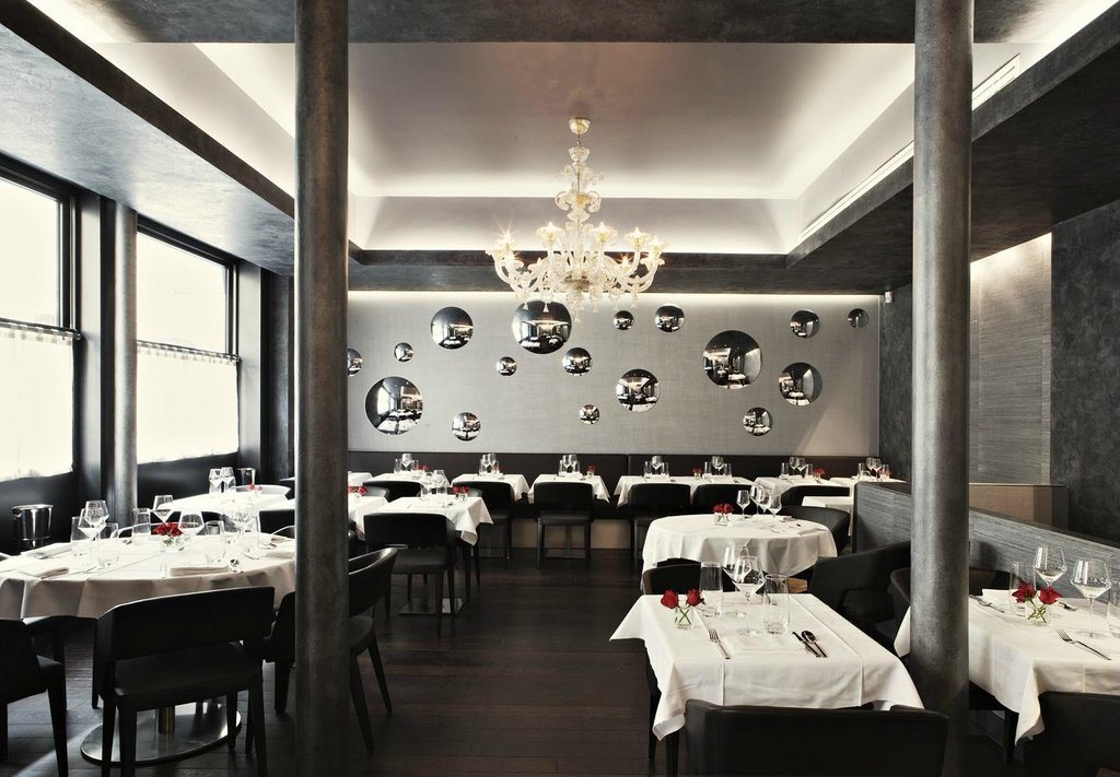 Restaurant in Le Maxan Restaurant in Paris